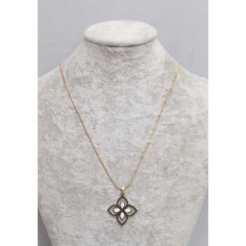 mother-of-pearl petal flower pendant jewelry gold-plated steel