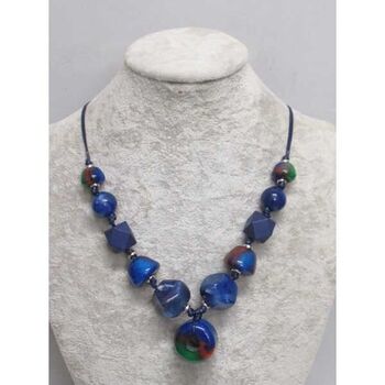 Bijoux en bleu galets resine et bois