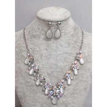 jewelry necklace tears cat's eye leaf