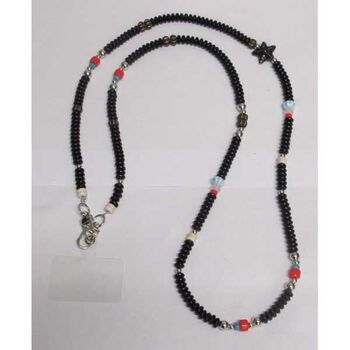 chaine bijoux rondelles noires et étoile