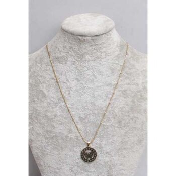 bijoux long collier grigri papillon acier