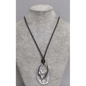 silver and black cascading necklace