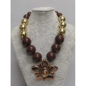 Bijoux collier artisanal boules et fleur aluminium marron