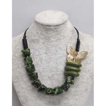 Résine en vert rondelles bois et papillon bijoux