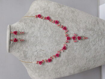 Jewelry set to complete dress