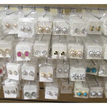 Boucles oreilles à clip assortiment
