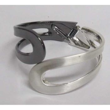 bracelet noir argent qui s'écarte