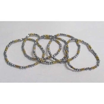 women's gray pearl bracelet