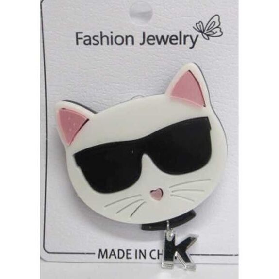 cat jewelry brooch with glasses