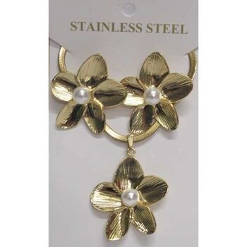 bijoux pendentif fleur petale perle