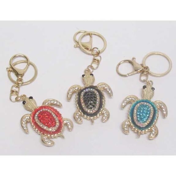 Crawling sea turtle keychain