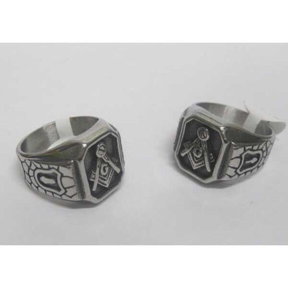 Freemasonry triangle ring