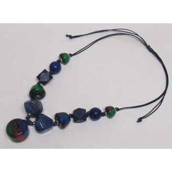 Bijoux en bleu galets resine et bois