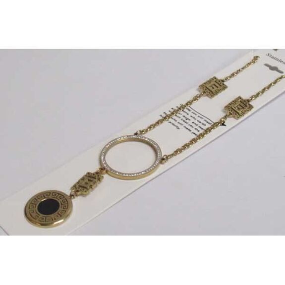 Gold circle necklace with gold steel medallion