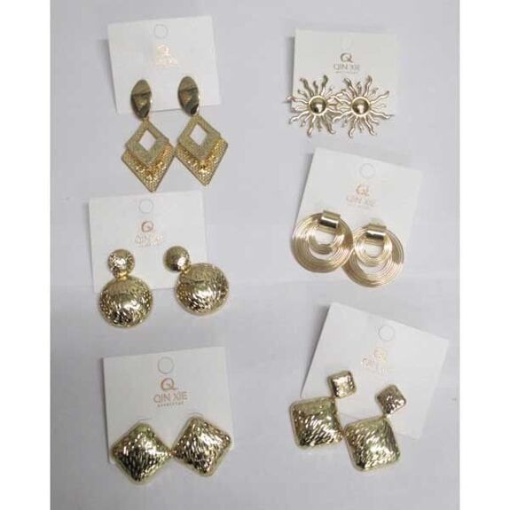 Boucles bijoux assortis en doré