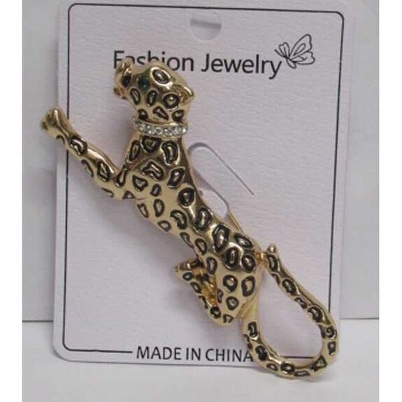 broche leopard en action