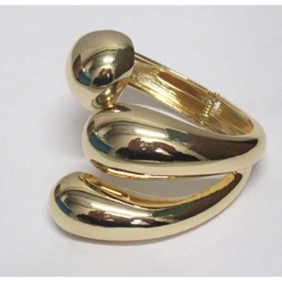 bracelet bijoux main dorée