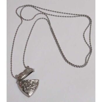 bijoux collier pendentif coeur qui s ouvre