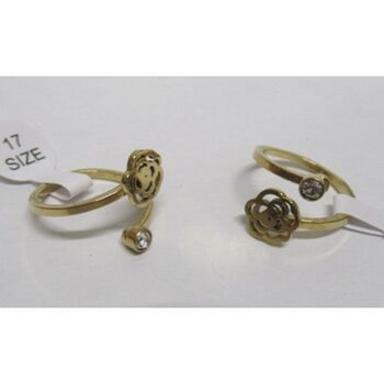 Curved ring with rhinestones and a smooth steel curve