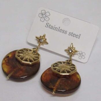 Round resin sunburst steel earrings