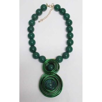 collier vert spirale boule fait main