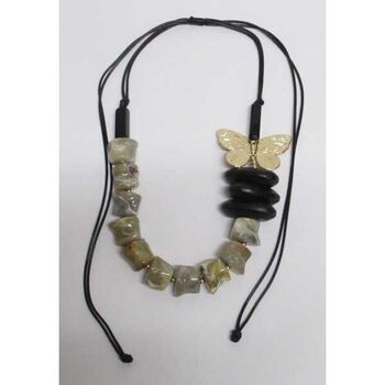 Bijoux femme résine beige rondelles bois et papillon