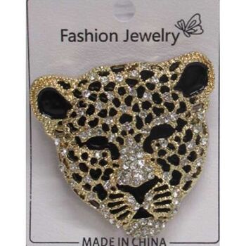 golden leopard head brooch