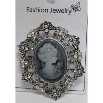 vintage victorian crystal cameo brooch