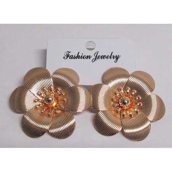 boucle d'oreille fleur métal doré pétale