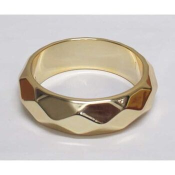 Gold-plated closed bangle jewelry