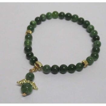 Women's delicate bracelWomen's delicate green aventurine bracelet with angel charm