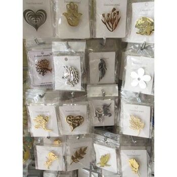 bijoux acier broches vendu en lot