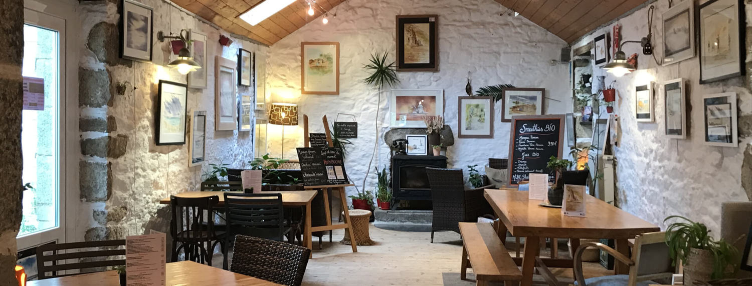 <h2>Bienvenue à l’Atelier Ty Room</h2>Situé dans un petit coin du Finistère Nord, sur le port de l'Aber Wrac'h, l'Atelier Ty Room vous accueille depuis 2010 en plein coeur du pays des Abers à 20mn de Brest