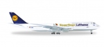 Lufthansa Boeing 747-8 Intercontinental "Siegerflieger Paralympics Rio 2016" - Manque un train d'atterrissage