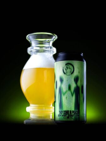 They come in peace La Superbe 44 cl canette