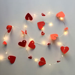 Créer une guirlande lumineuse pour la Saint Valentin ?