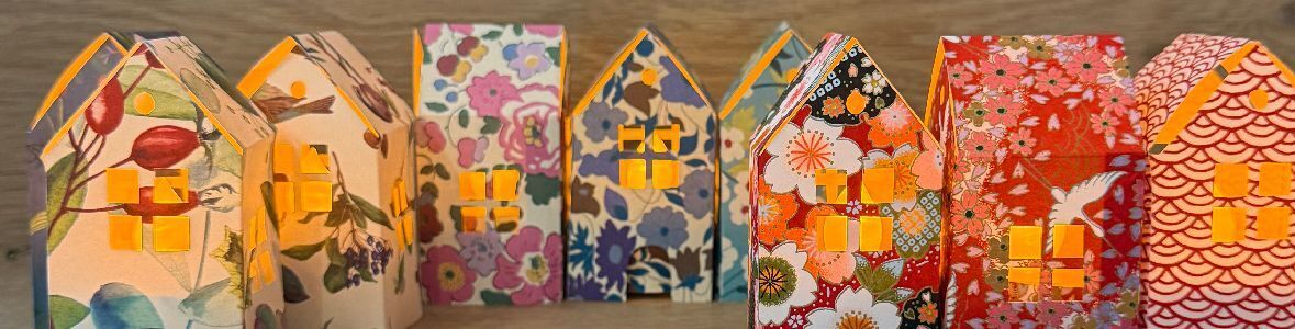 Paper houses Led candle holders