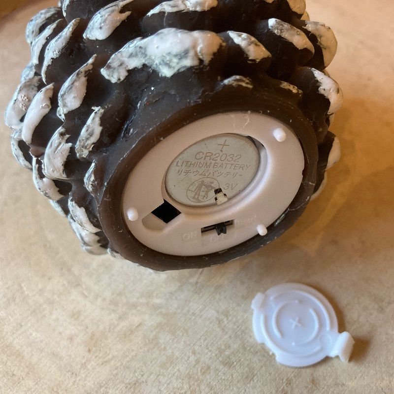 Bougie LED En Forme De Pomme De Pin - Décoration De Noël Sans Flamme - Sécurité Et Ambiance - 8
