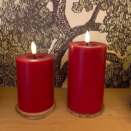 Lot De 4 Bougies Pilier Noël Rouge - 15 X 8 Cm - Temps De Combustion 94h - Cire Paraffine Qualité ECA