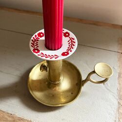 Bougie chandelle LED cire cannelée rouge - H25cm