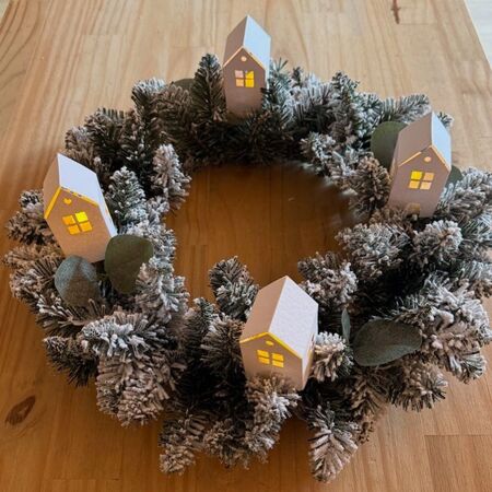 4 tiny paper houses - H 8 cm