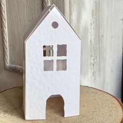 Mini maison blanche - H 8 cm