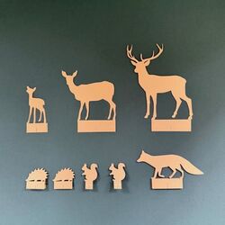 Set of animals made in gold paper