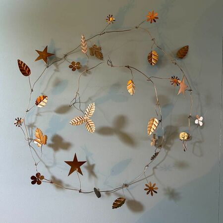 Guirlande en laiton - feuilles, fleurs et étoiles - 1m80