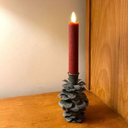 Cone candle holder in zinc