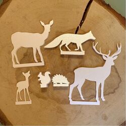 white animals scene with a led garland for customization