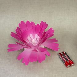 3 grandes Pivoines lumineuses rose vif - Ø13CM