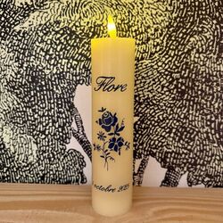 Bougie LED cire personnalisable Ø 5 cm H 20 cm - MESSAGE<br />(texte et/ou motif)