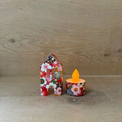 Mini maison Led - H 8 cm - Fleurs Japonaises
