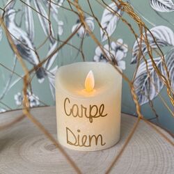 Bougie oscillante en cire - Carpe Diem